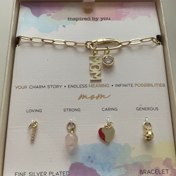 Inspired By You “MOM Charm Bracelet W/Charms - Picture 1 of 6